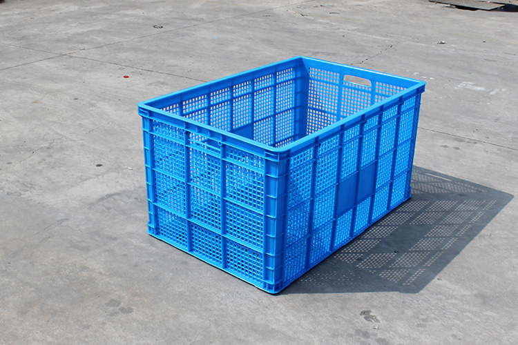 8531748394057430.jpg 雅迪電動(dòng)車攜手軒盛塑業(yè).jpg